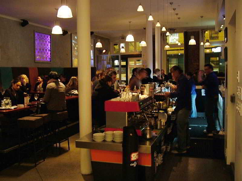 Auberge de jeunesse Nomads Capital Backpackers - Wellington (Adults Only) Extérieur photo Interior of the restaurant