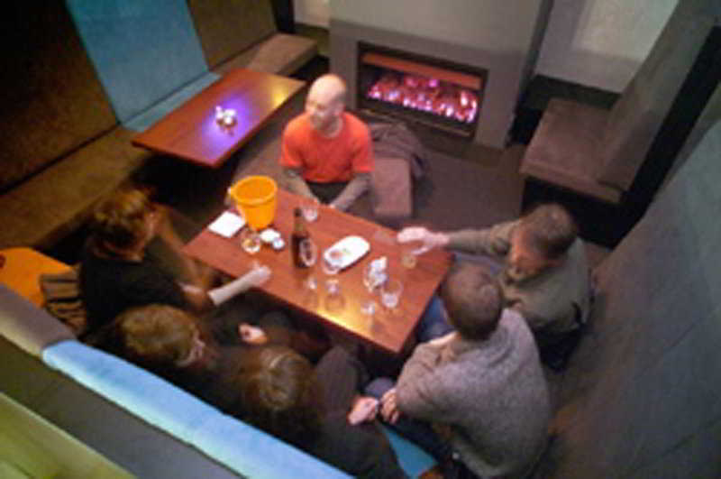 Auberge de jeunesse Nomads Capital Backpackers - Wellington (Adults Only) Extérieur photo The interior of the bar
